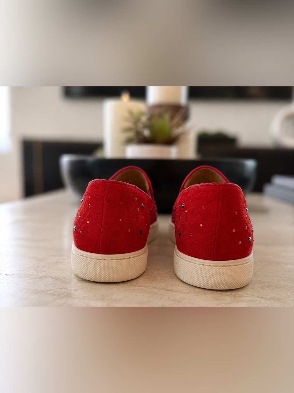 CHRISTIAN LOUBOUTIN
Red Suede Crystal Star Embellished Dolcita Boat Sneakers S7 - Picture 3 of 6